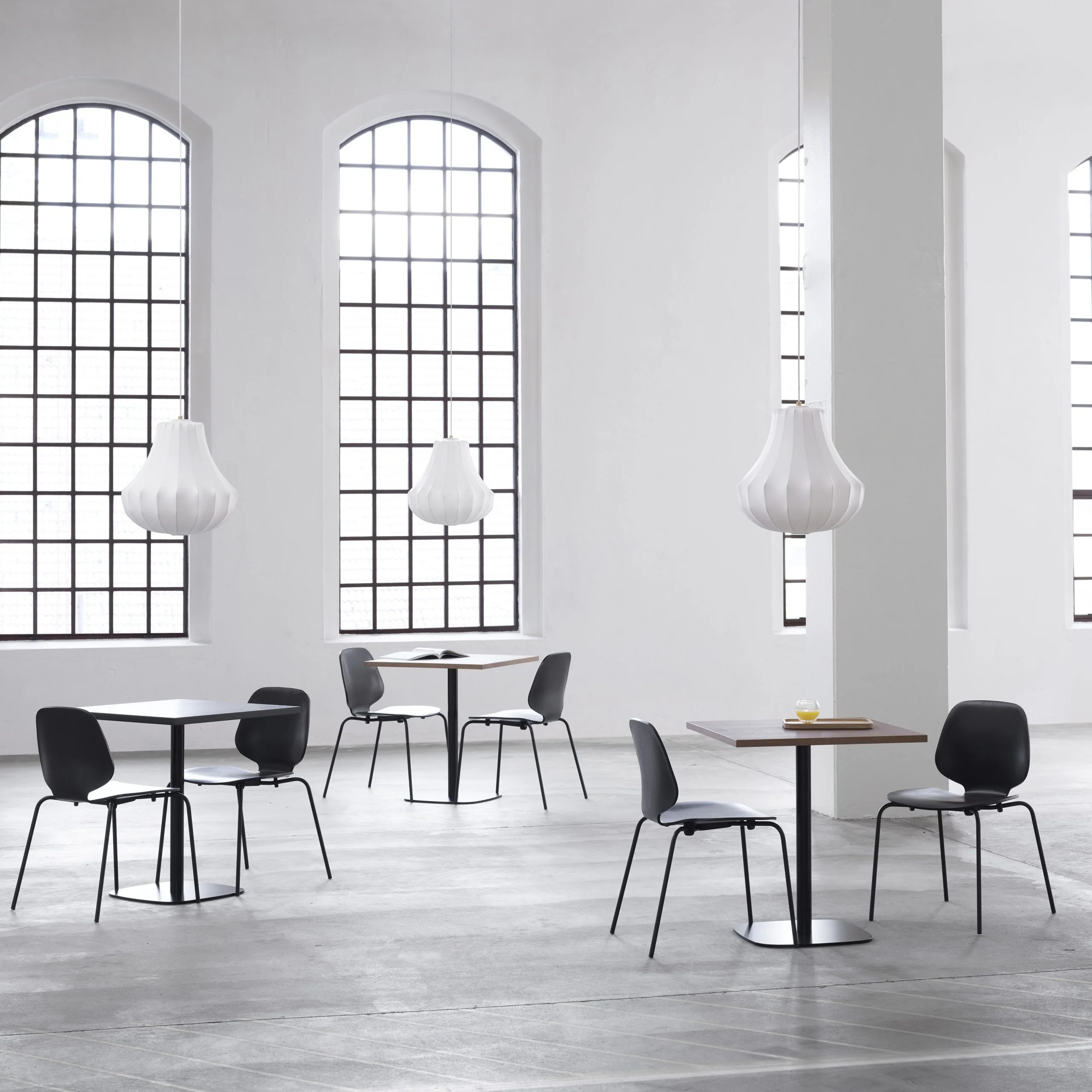 Normann Copenhagen Phantom Kattovalaisin Pieni 6 Normann Copenhagen Phantom Kattovalaisin Pieni - Image 6