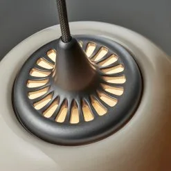 Fritz Hansen Dogu Riippuvalaisin -Umage Kauppa 46873 02 03 a14a77d29c