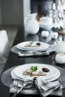 Rosendahl Grand Cru Soft -lautanen Ø 23 Cm -Umage Kauppa 581683 01 41 EnvironmentImage 86e4e76823